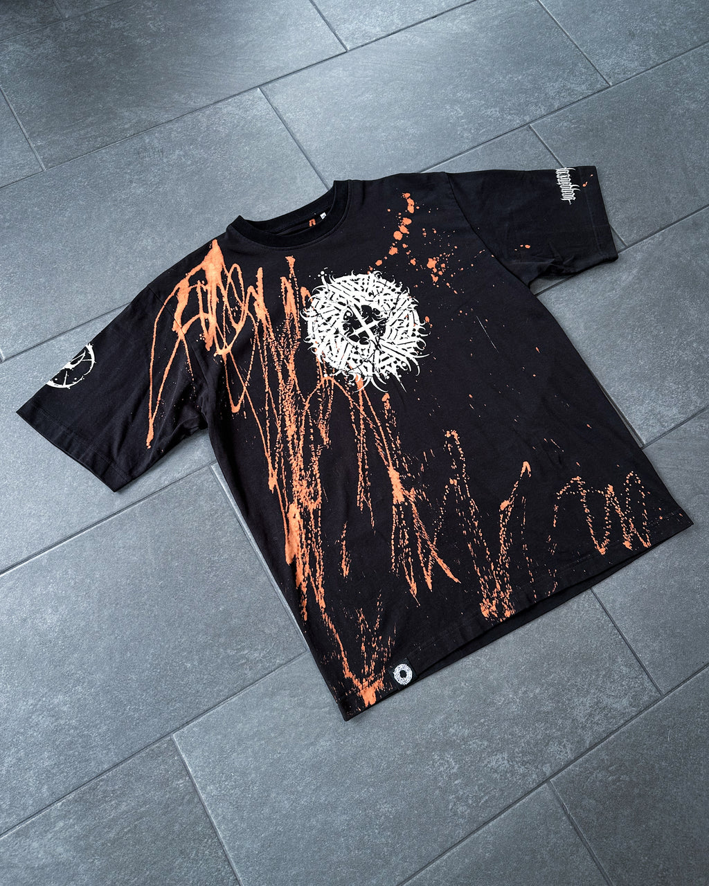 *1of1* Big circle Tee - Bleached SIZE XXL