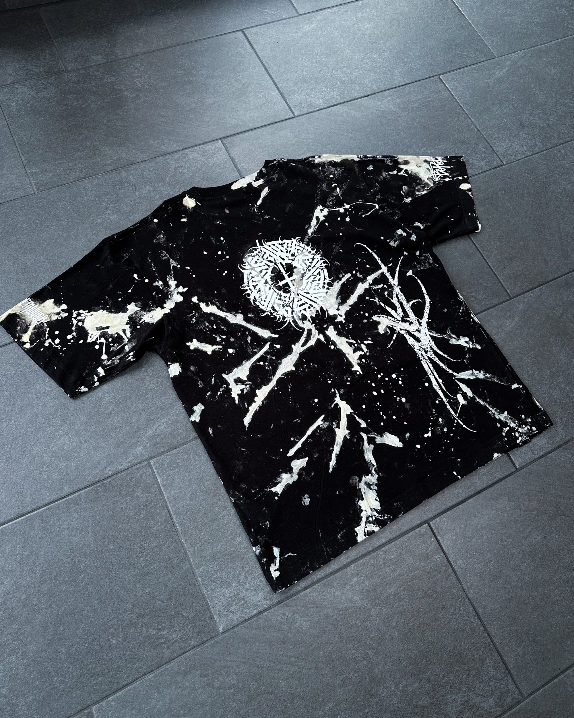 *1of1* Small circle Tee - Hand-printed SIZE XXL