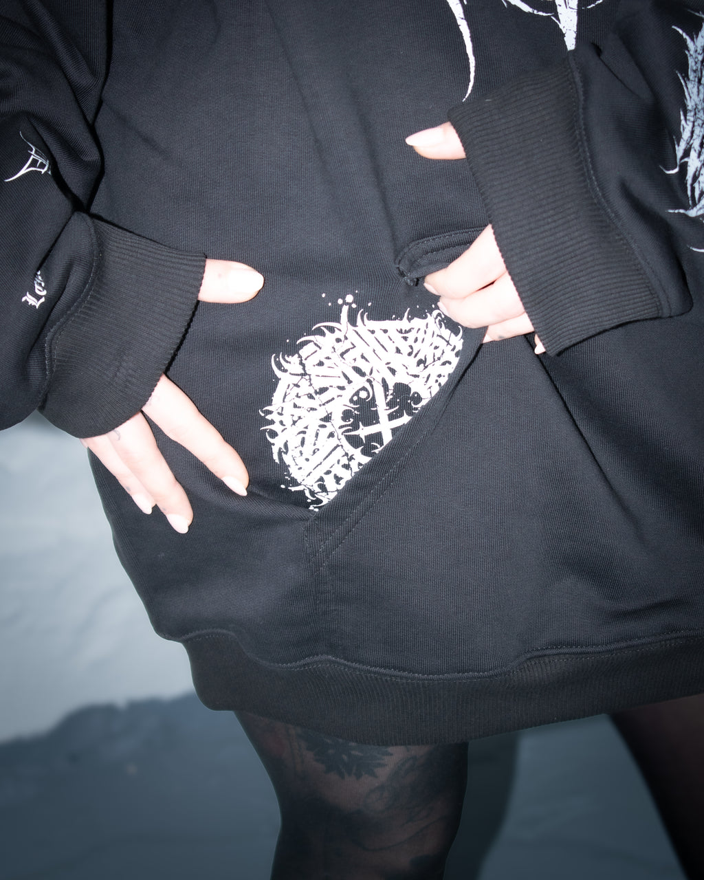 *1of1* Metal logo - Oversized Hoodie Size XL