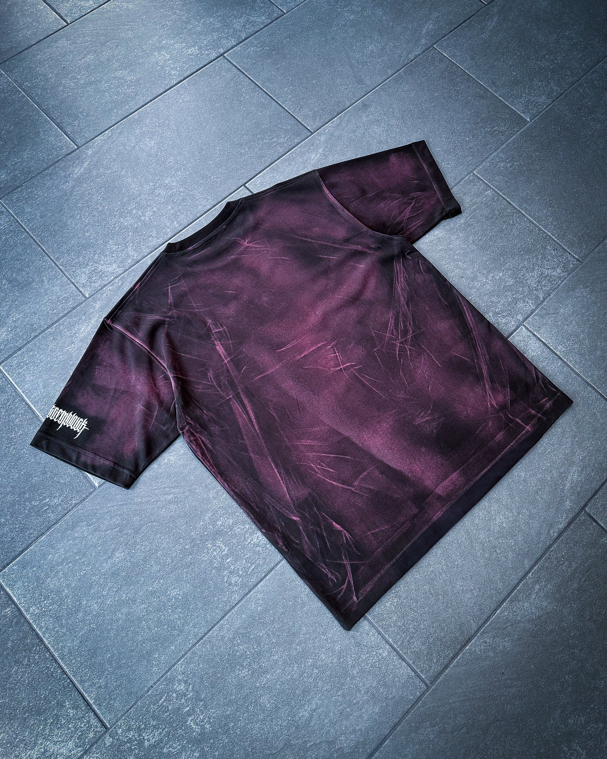 *READY TO SHIP* 1of1 Circle Tee - Handpainted SIZE L